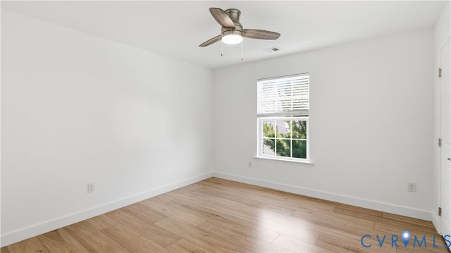 8842 Thorneshire Cir, Mechanicsville, VA 23116