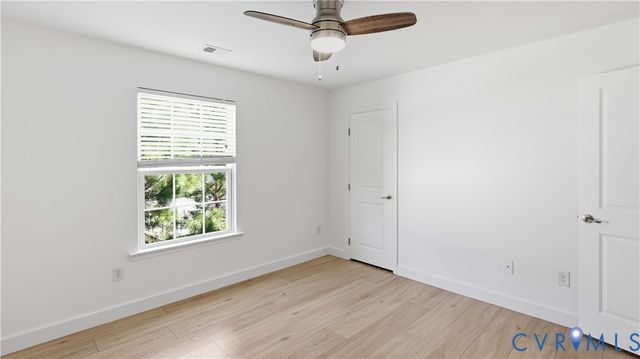 8842 Thorneshire Cir, Mechanicsville, VA 23116