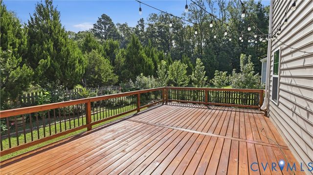 8842 Thorneshire Cir, Mechanicsville, VA 23116