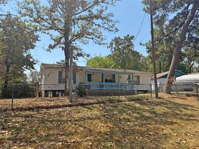 399 Pine Lane, Onalaska, TX 77360