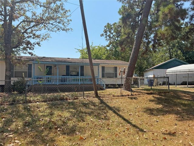 399 Pine Lane, Onalaska, TX 77360