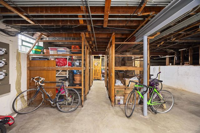 16 N Garfield Street 2H, Lombard, IL 60148