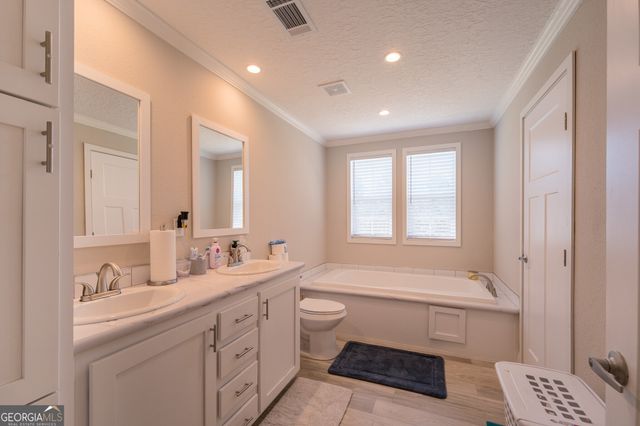 1040 Pintail Lane, Madison, GA 30650