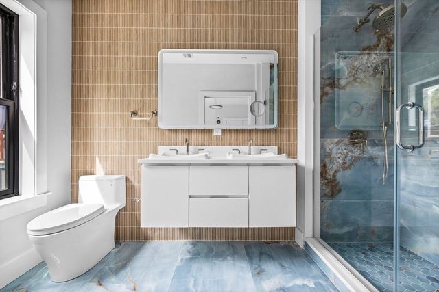 198 Bowen 1, Boston, MA 02127