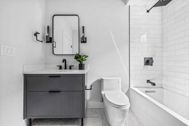 198 Bowen 1, Boston, MA 02127