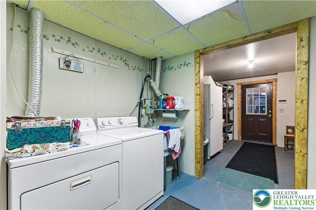 325 Raubsville Road, Williams Twp, PA 18042
