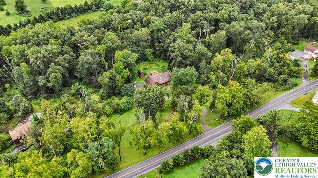 325 Raubsville Road, Williams Twp, PA 18042