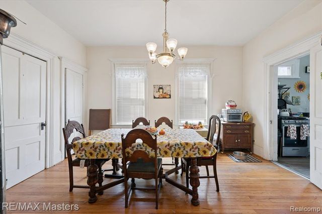 126 Poplar Street, Wyandotte, MI 48192