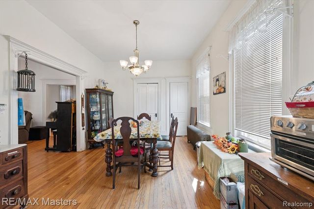 126 Poplar Street, Wyandotte, MI 48192