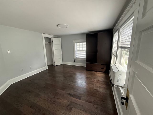 292 Billings Rd, Quincy, MA 02170
