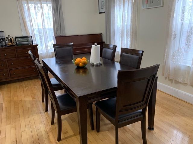 292 Billings Rd, Quincy, MA 02170