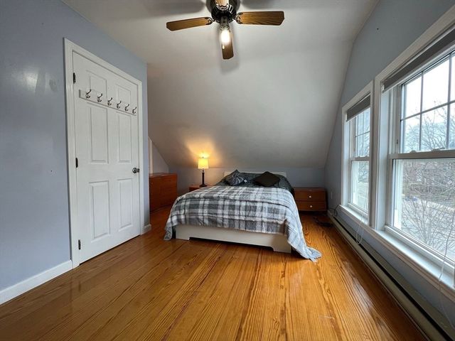 292 Billings Rd, Quincy, MA 02170