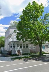 292 Billings Rd, Quincy, MA 02170