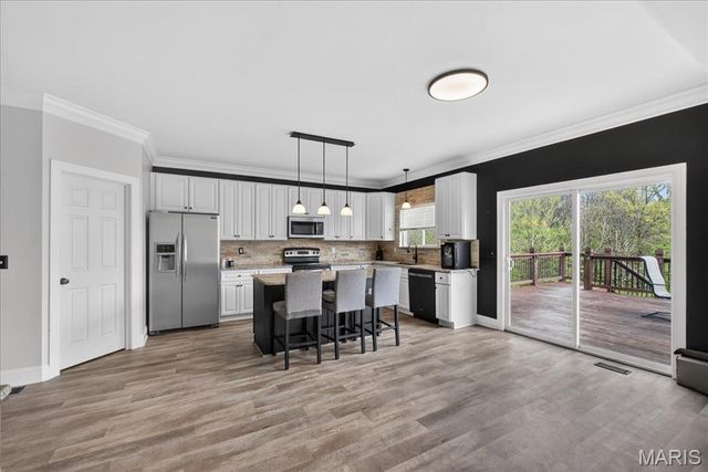 1535 Heritage Valley Drive, High Ridge, MO 63049