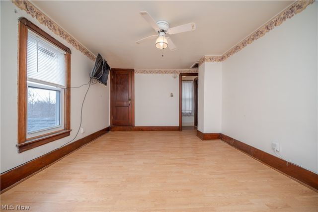 8198 Erie Street, Masury, OH 44438