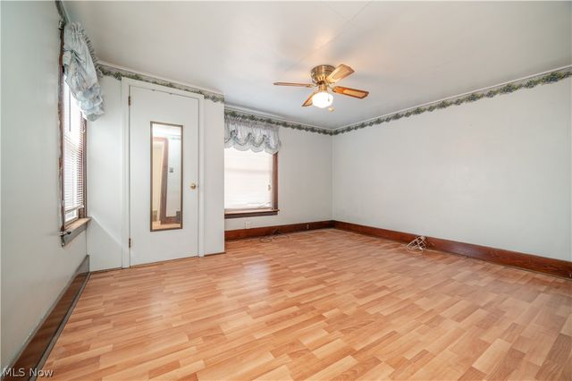 8198 Erie Street, Masury, OH 44438