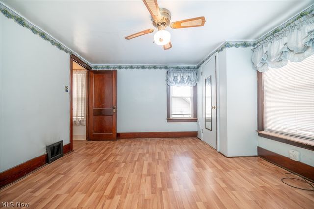 8198 Erie Street, Masury, OH 44438