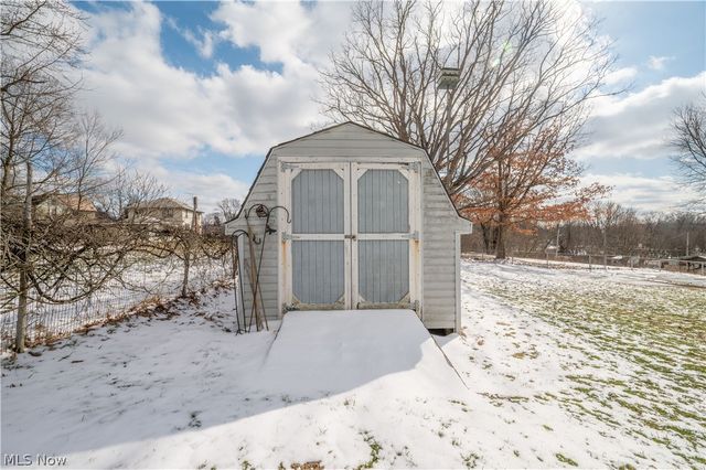 8198 Erie Street, Masury, OH 44438