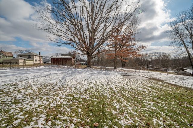 8198 Erie Street, Masury, OH 44438