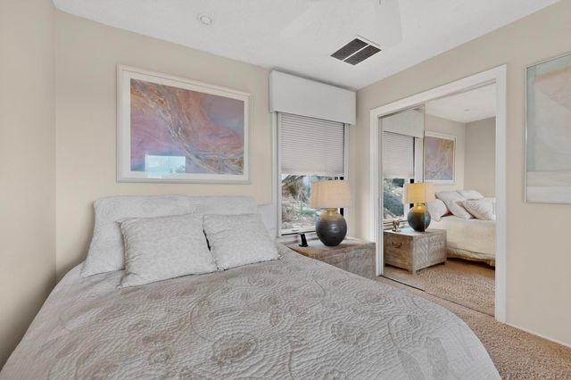 302 Juniper Hill Road NE, Albuquerque, NM 87122