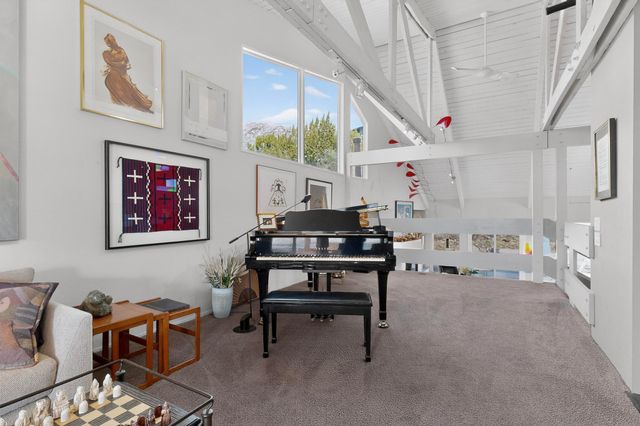 302 Juniper Hill Road NE, Albuquerque, NM 87122