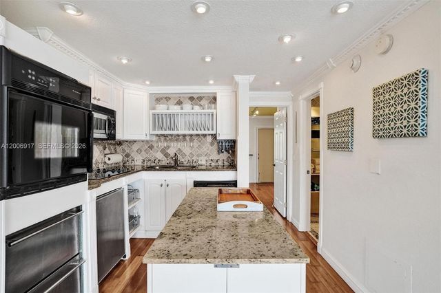 1105 S Riverside Dr 107, Pompano Beach, FL 33062