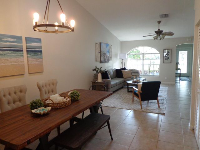 1169 Mulberry Place, Wellington, FL 33414