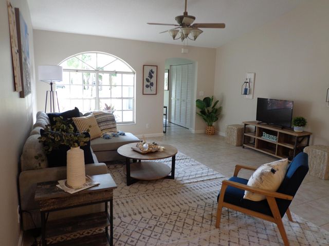 1169 Mulberry Place, Wellington, FL 33414