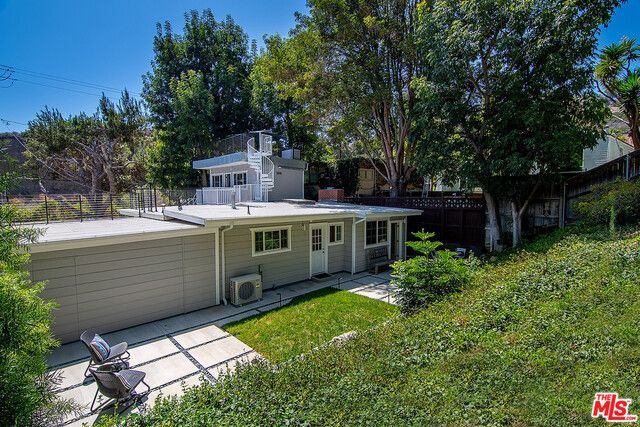 3908 A & B Las Flores Canyon Road, Malibu, CA 90265