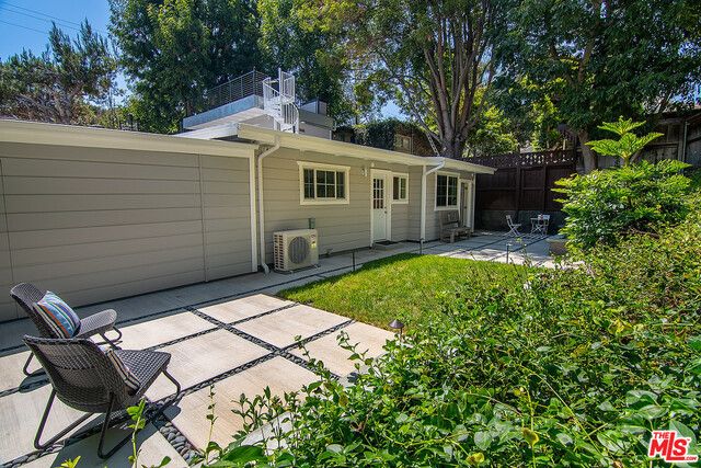 3908 A & B Las Flores Canyon Road, Malibu, CA 90265