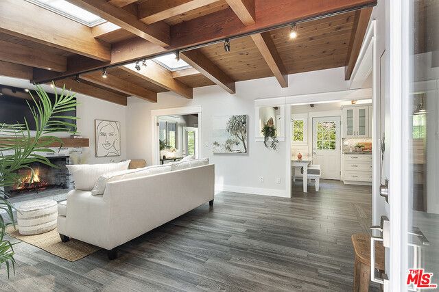 3908 A & B Las Flores Canyon Road, Malibu, CA 90265