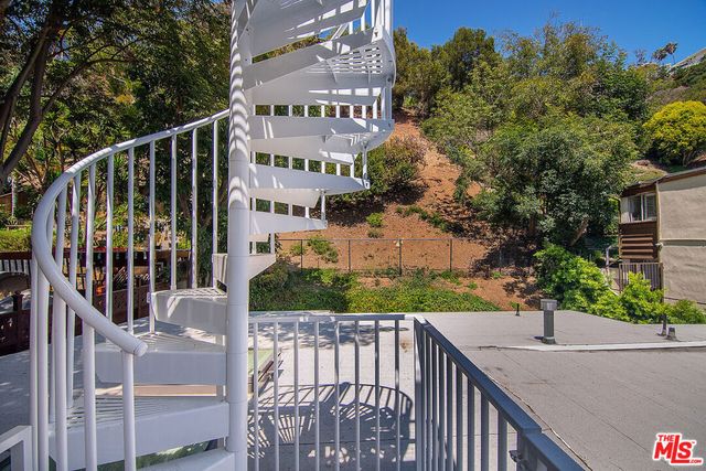 3908 A & B Las Flores Canyon Road, Malibu, CA 90265