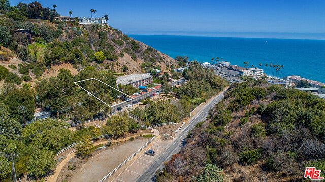 3908 A & B Las Flores Canyon Road, Malibu, CA 90265