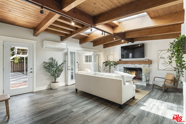 3908 A & B Las Flores Canyon Road, Malibu, CA 90265