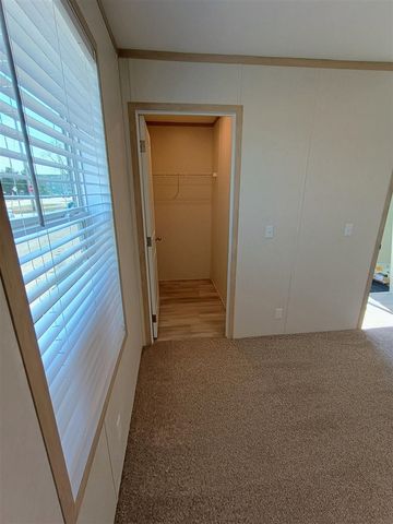 390 12th Street, Plainwell, MI 49080