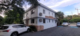 350 SW 15th Road 4, Miami, FL 33129