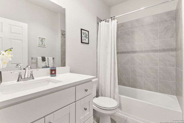 5603 Chestnut Xing, San Antonio, TX 78266