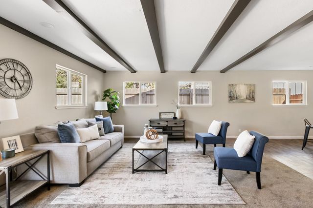 2117 Venus Dr, Sacramento, CA 95864