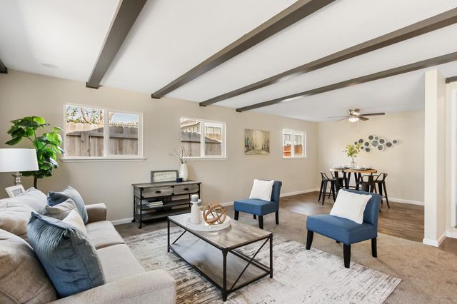 2117 Venus Dr, Sacramento, CA 95864