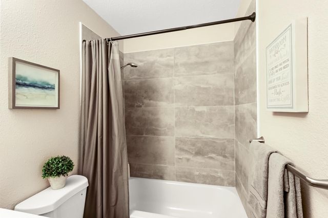 2117 Venus Dr, Sacramento, CA 95864