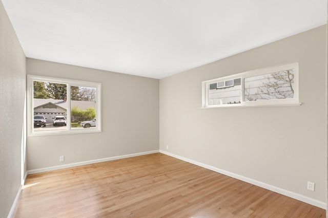 2117 Venus Dr, Sacramento, CA 95864