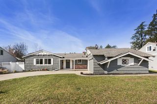 2117 Venus Dr, Sacramento, CA 95864
