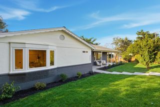 3062 Hillside Drive, Burlingame, CA 94010