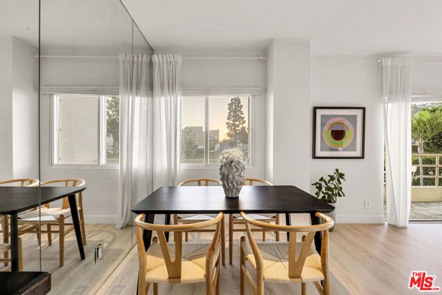1131 Alta Loma Road 415, West Hollywood, CA 90069