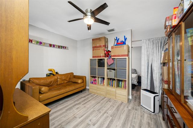 3935 11TH AVENUE N, St Petersburg, FL 33713