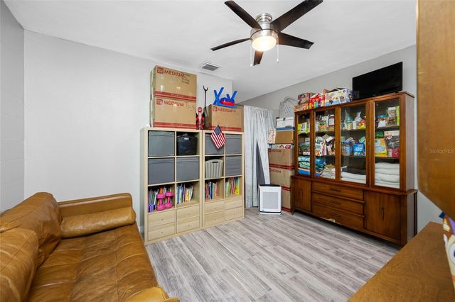3935 11TH AVENUE N, St Petersburg, FL 33713