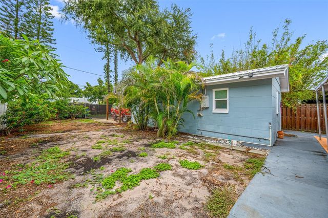 3935 11TH AVENUE N, St Petersburg, FL 33713