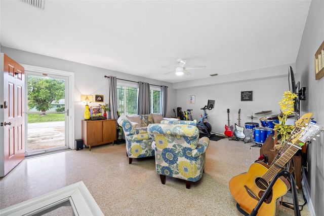 3935 11TH AVENUE N, St Petersburg, FL 33713