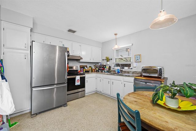 3935 11TH AVENUE N, St Petersburg, FL 33713