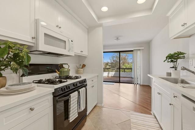 1972 Swallow Lane, Carlsbad, CA 92009
